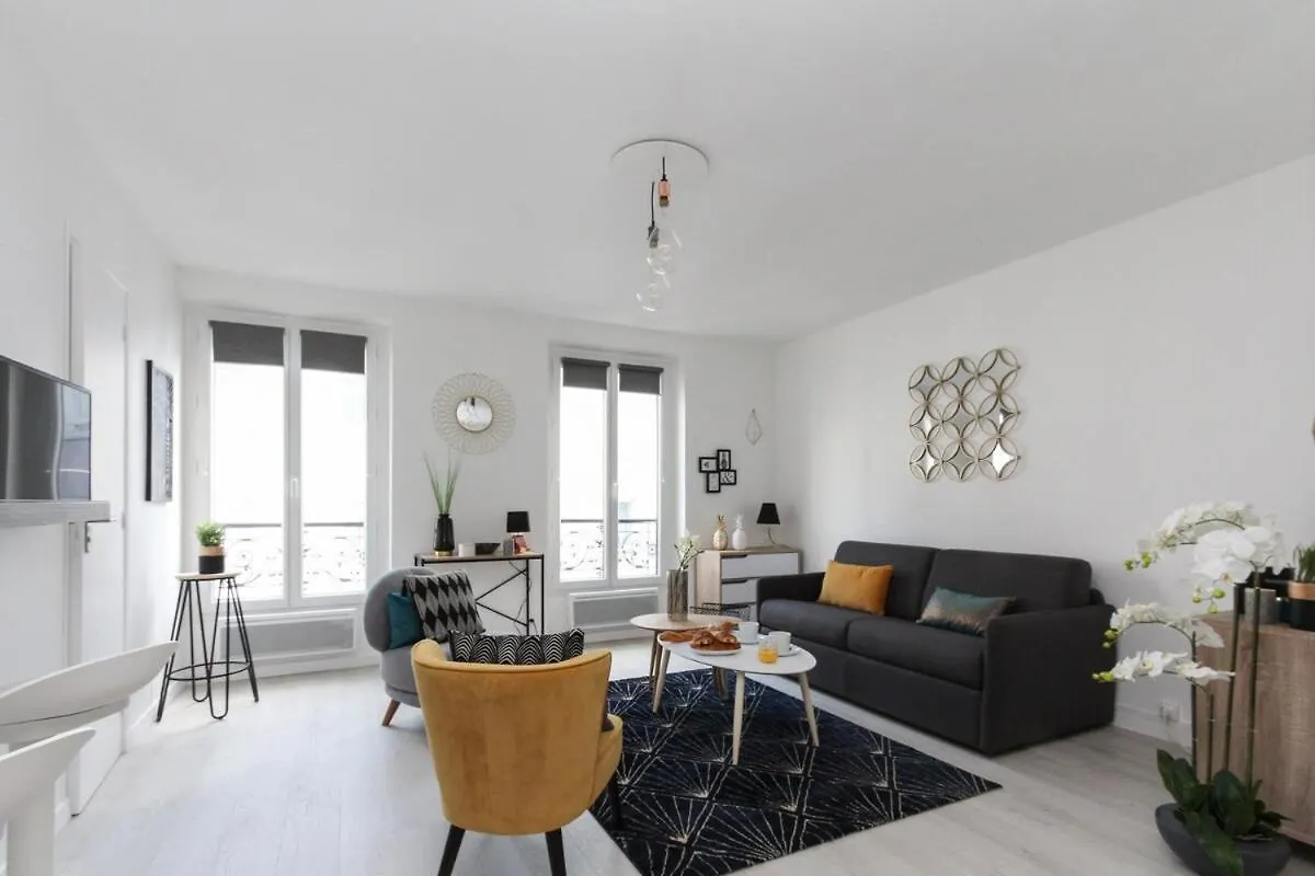 Paris - Studio - Pere-Lachaise Apartamento 0*,